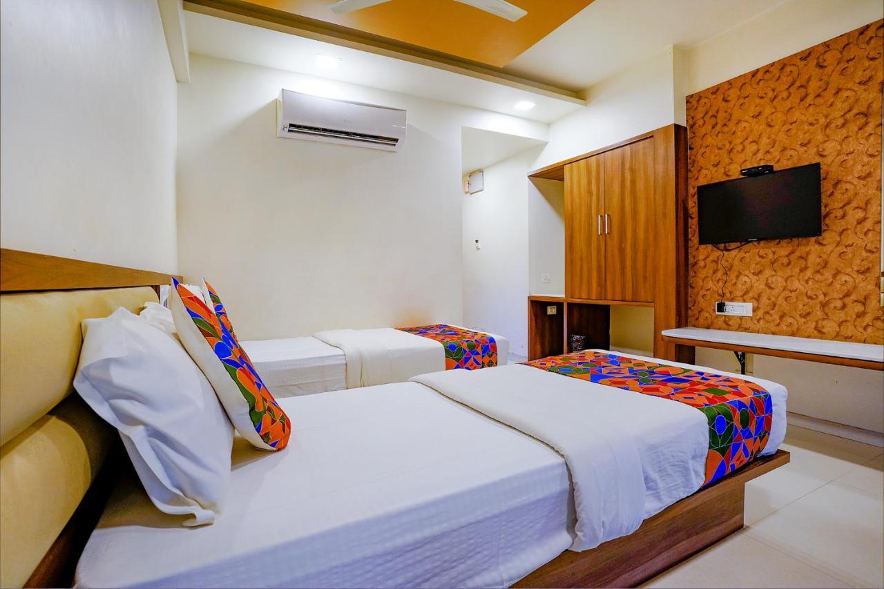 Fabhotel Ramjis Residency ナーシク エクステリア 写真