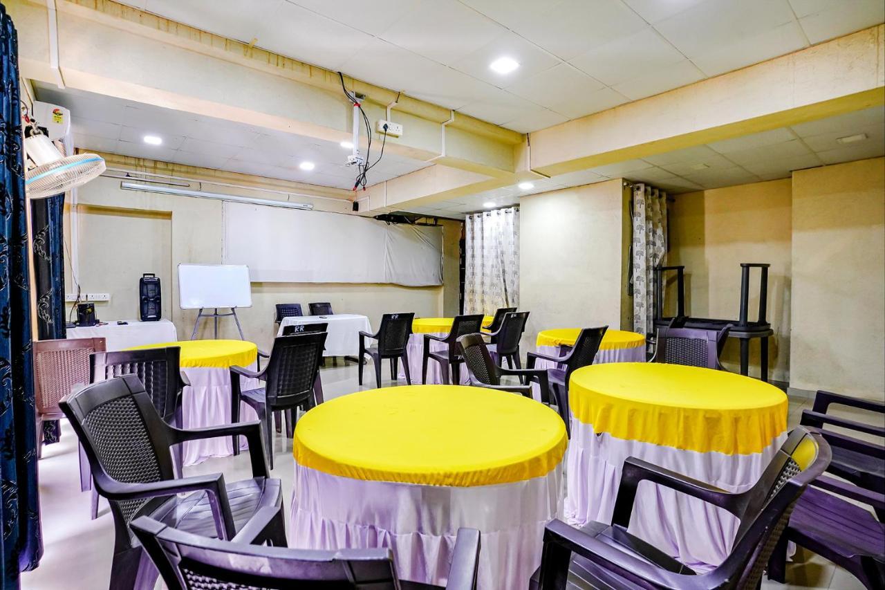 Fabhotel Ramjis Residency ナーシク エクステリア 写真